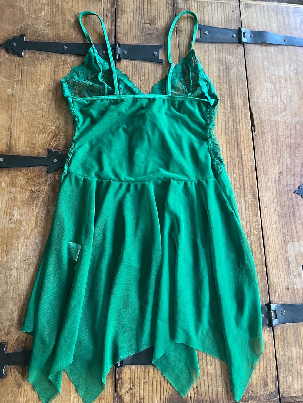 Green Lace-Trim Chemise Slip - Picture 3 of 4